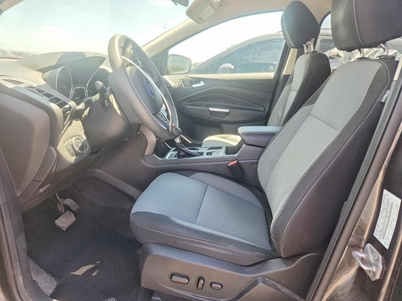 2017 FORD ESCAPE SE 7