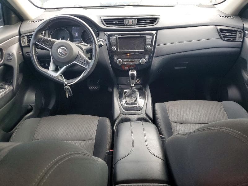 2018 NISSAN ROGUE SV 8
