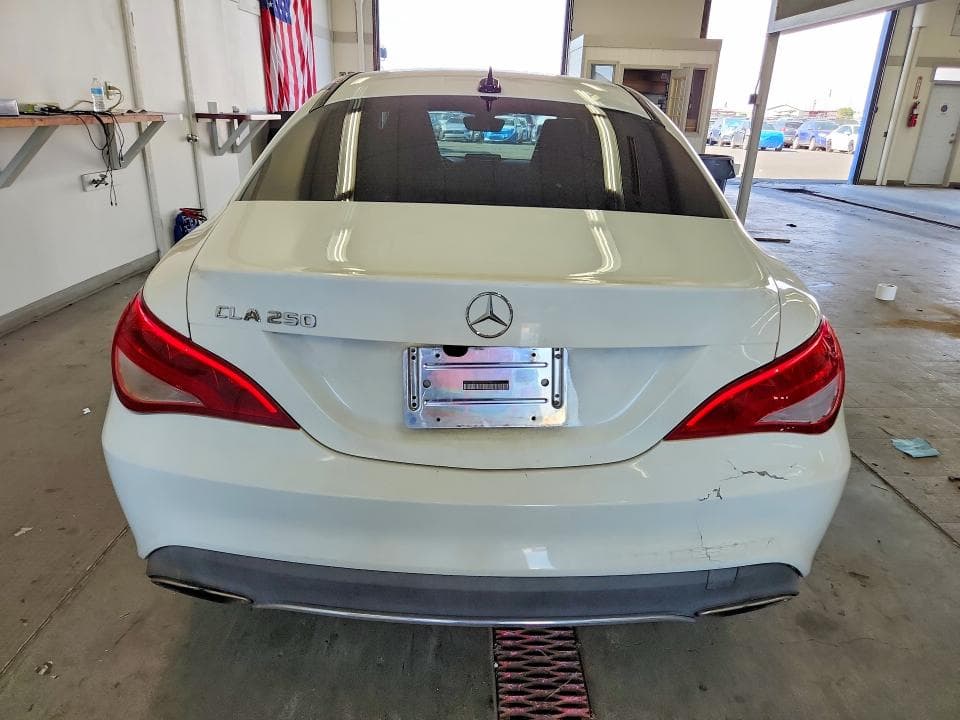 2017 MERCEDES-BENZ CLA 250 6