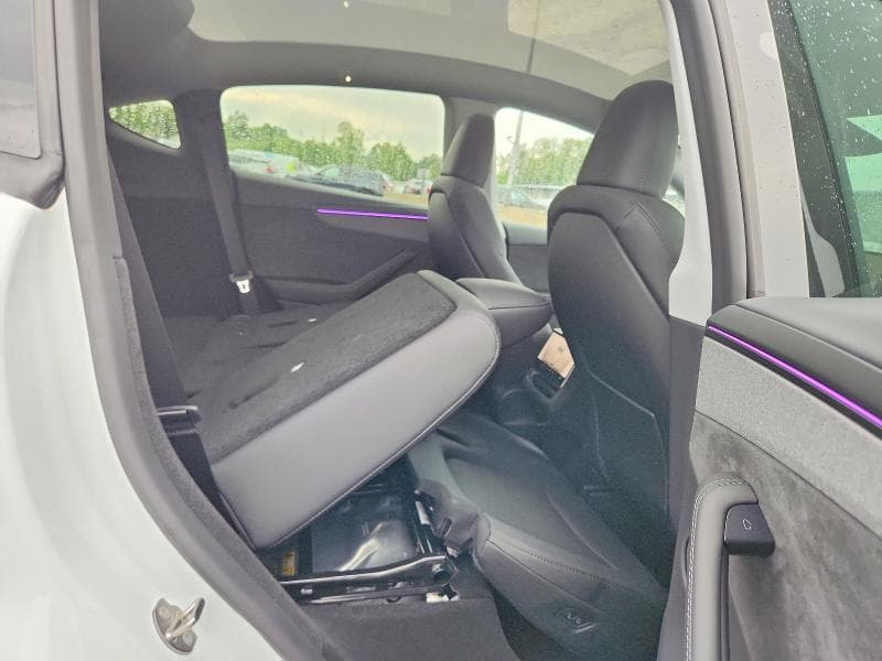 2026 TESLA MODEL Y 11