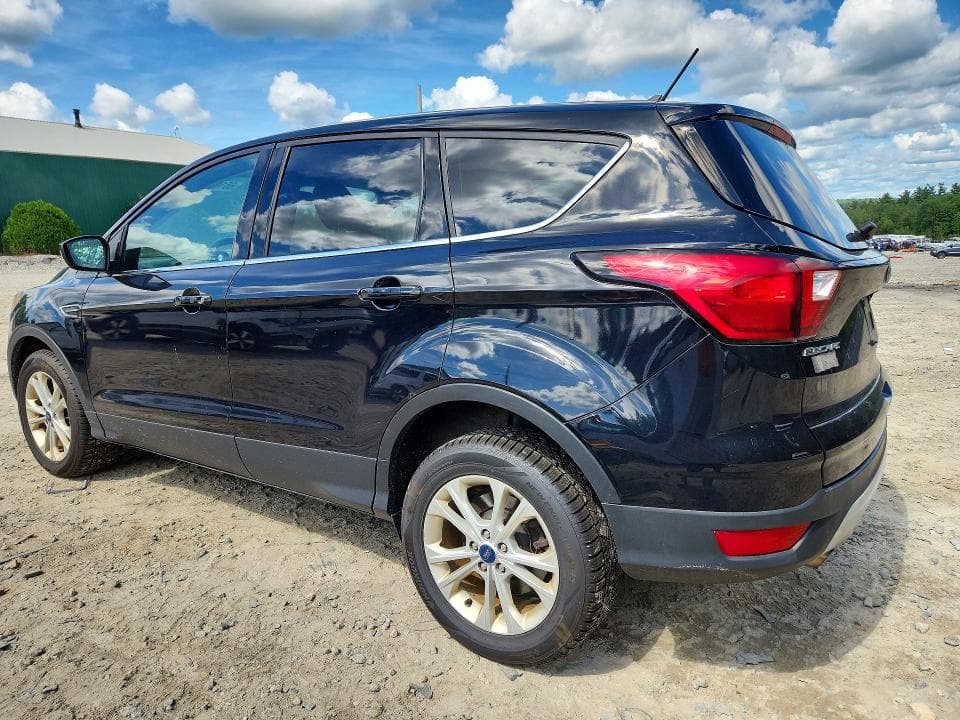 2019 FORD ESCAPE SE 2