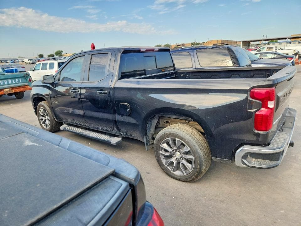 2019 CHEVROLET SILVERADO C1500 LT 2