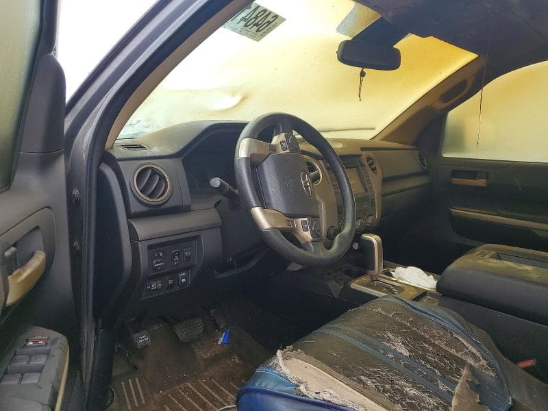 2018 TOYOTA TUNDRA CREWMAX SR5 9