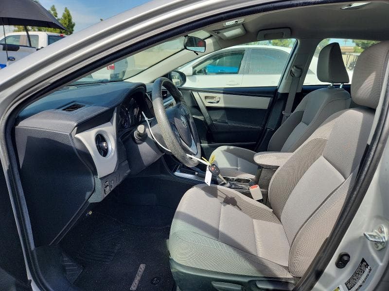 2017 TOYOTA COROLLA LE 7