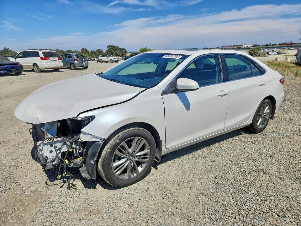 2017 TOYOTA CAMRY SE
