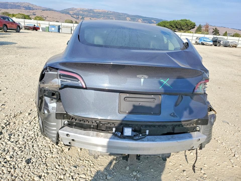 2021 TESLA MODEL 3 6