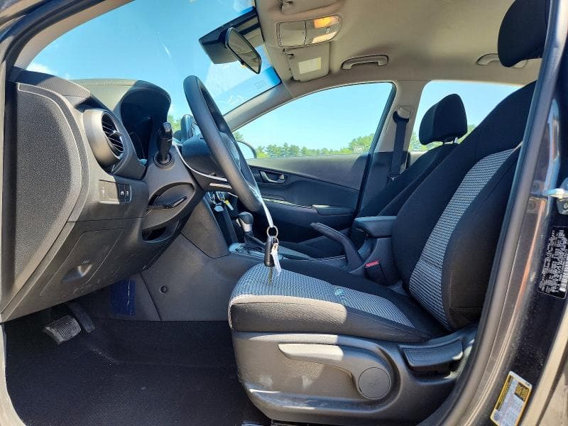 2021 HYUNDAI KONA SE 7