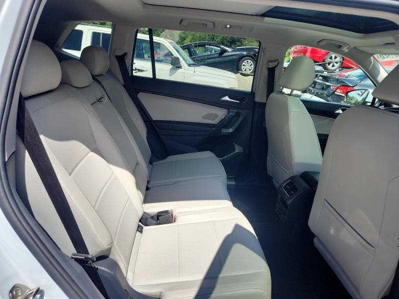 2018 VOLKSWAGEN TIGUAN SE 10