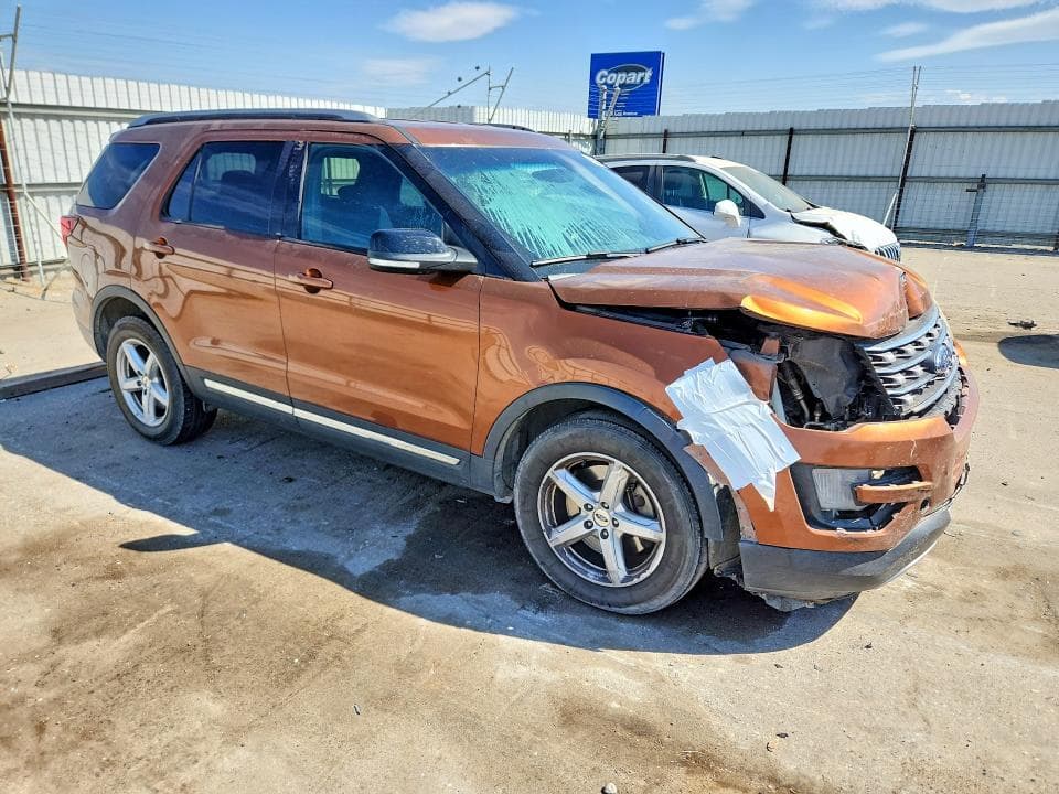 2017 FORD EXPLORER XLT 4
