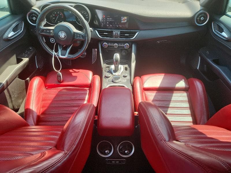 2022 ALFA ROMEO GIULIA 8