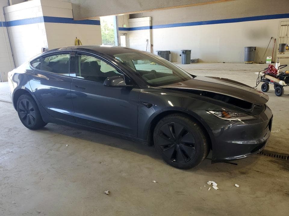 2025 TESLA MODEL 3 4