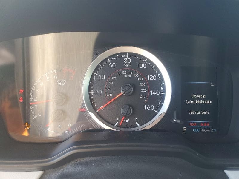 2021 TOYOTA COROLLA SE 9