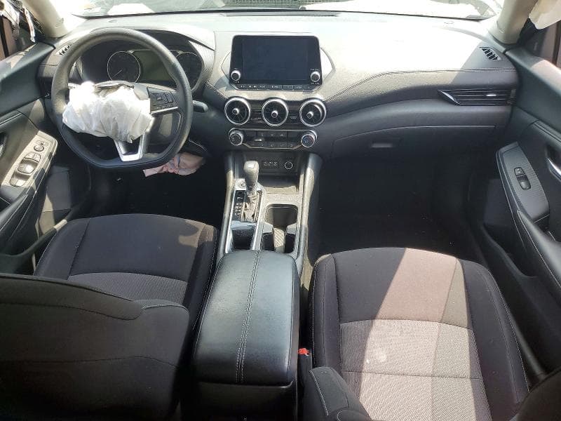 2025 NISSAN SENTRA SV 8