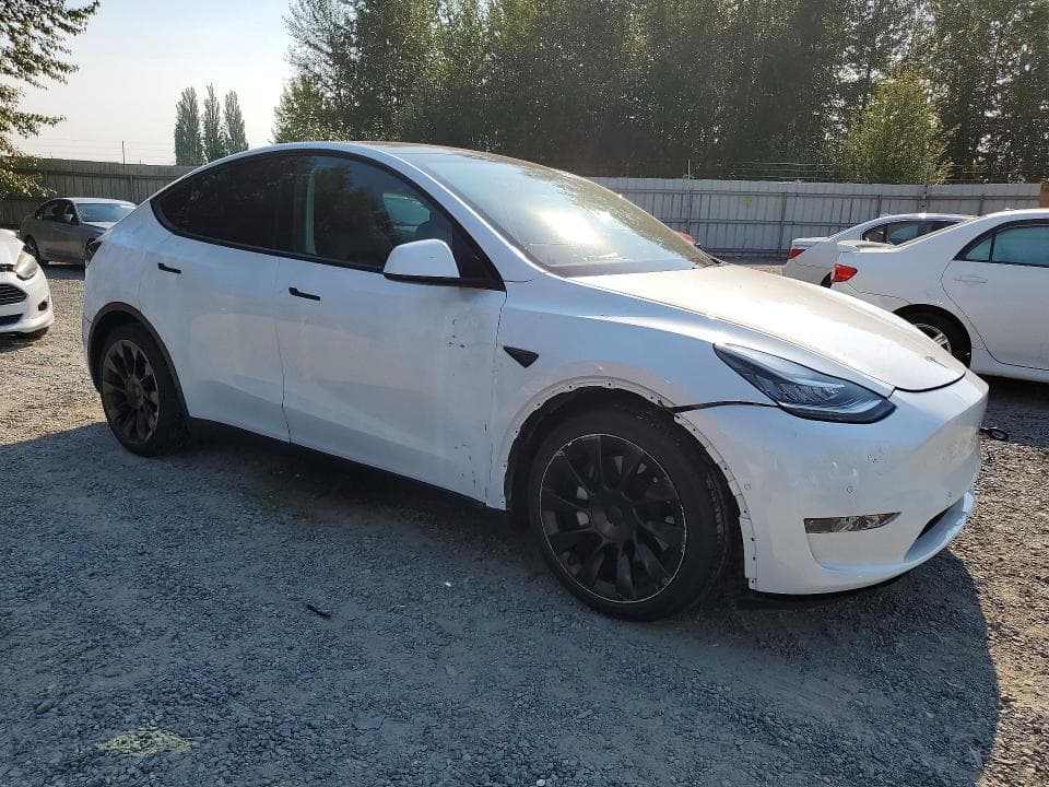2020 TESLA MODEL Y 4