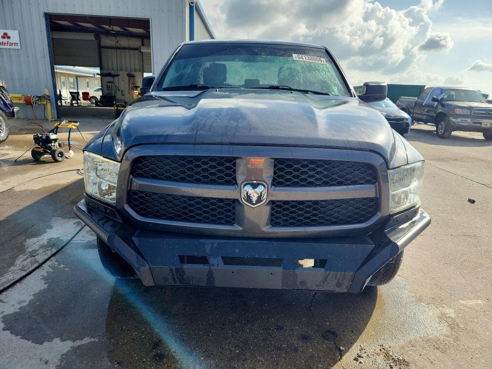 2018 RAM 1500 ST 5