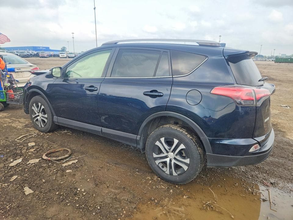 2017 TOYOTA RAV4 LE 2