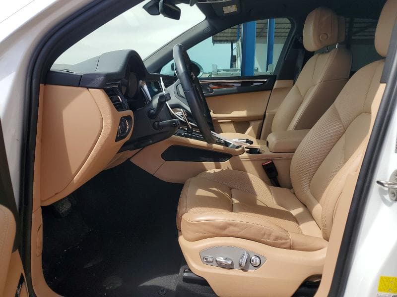 2023 PORSCHE MACAN BASE 7