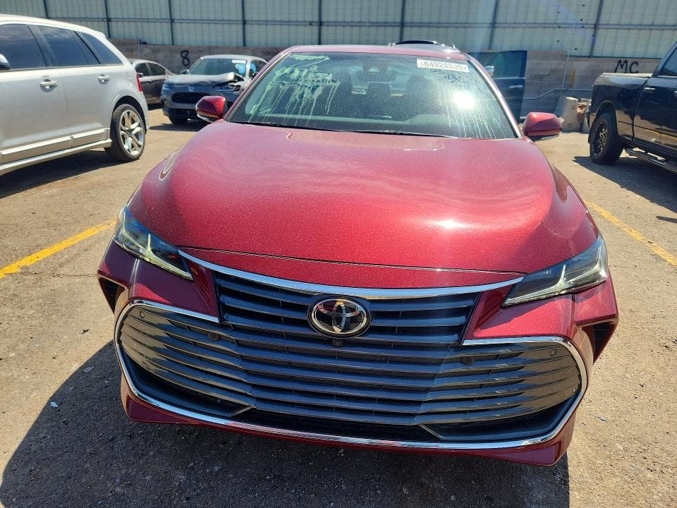 2020 TOYOTA AVALON LIMITED 5