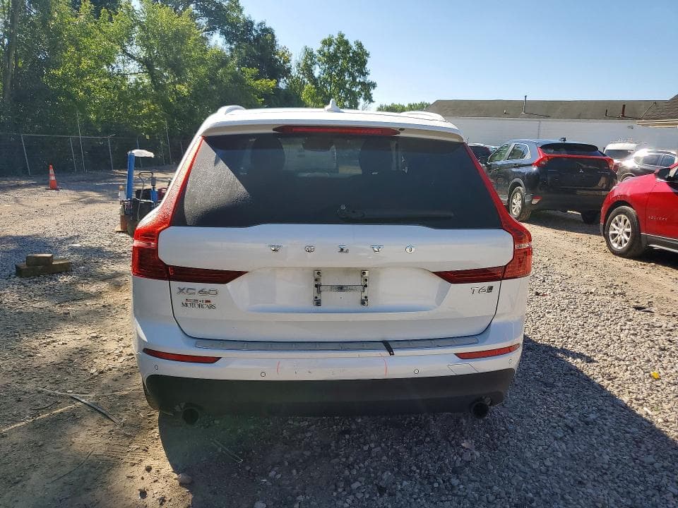2020 VOLVO XC60 T6 MOMENTUM 6