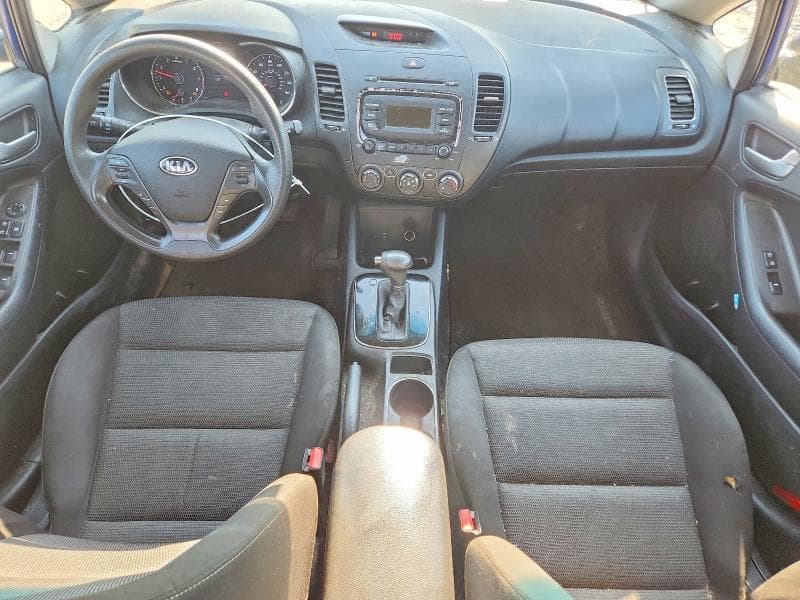 2017 KIA FORTE LX 8