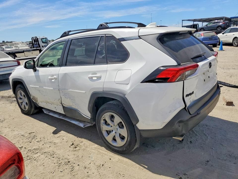 2019 TOYOTA RAV4 LE 2