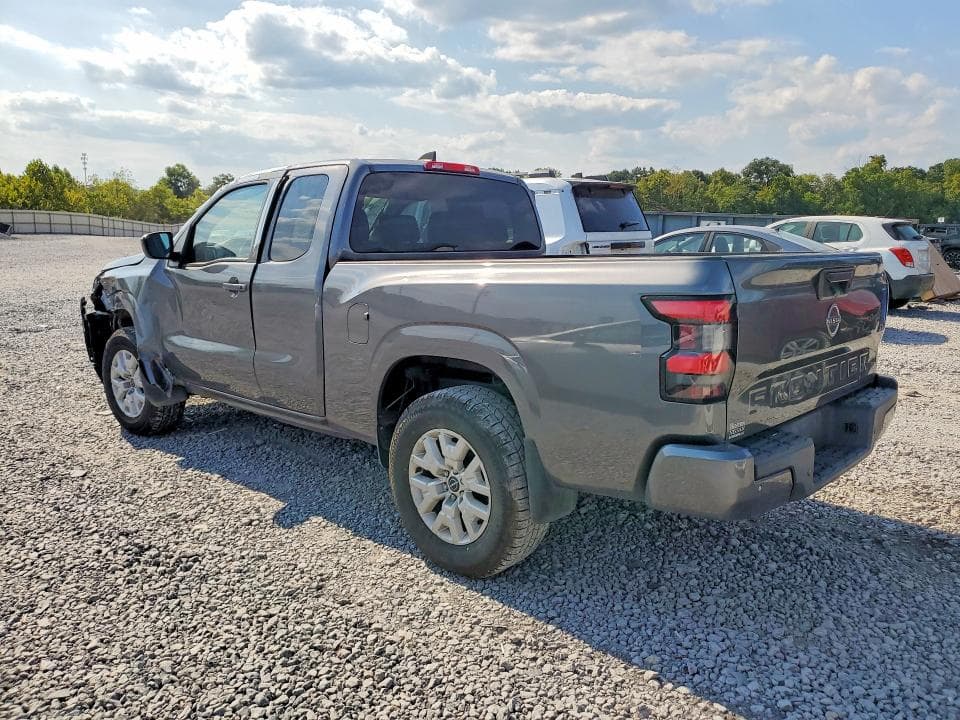 2022 NISSAN FRONTIER SV 2