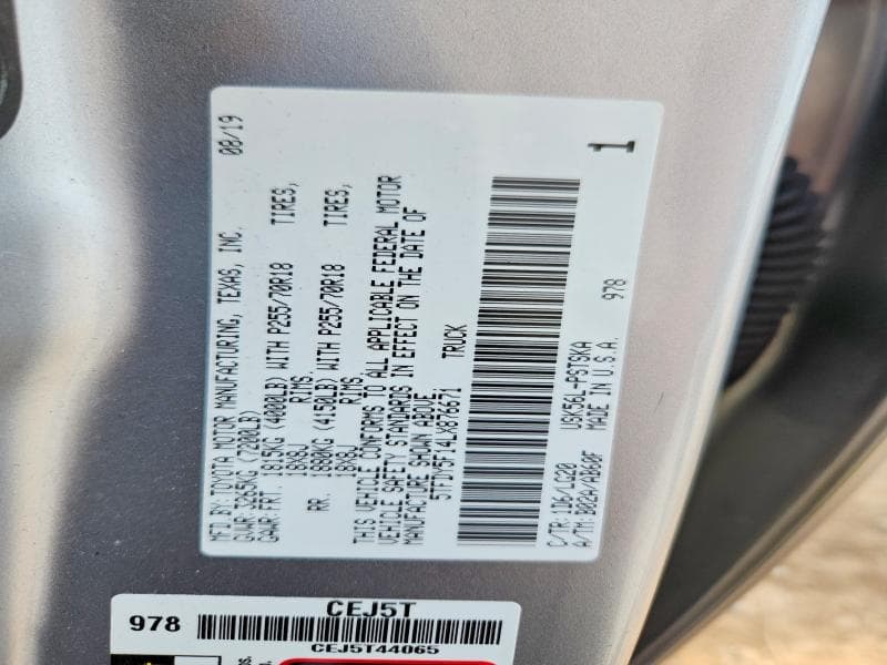 2020 TOYOTA TUNDRA SR5 12