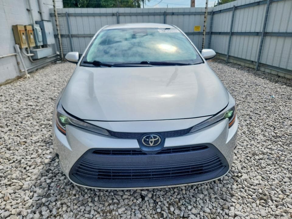 2024 TOYOTA COROLLA LE 5