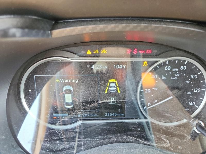 2025 NISSAN VERSA SR 9