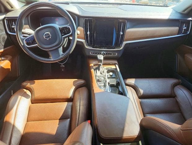 2019 VOLVO S90 T6 INSCRIPTION 8