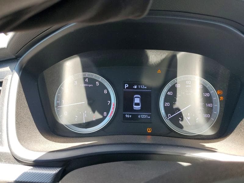 2018 HYUNDAI SONATA SE 9