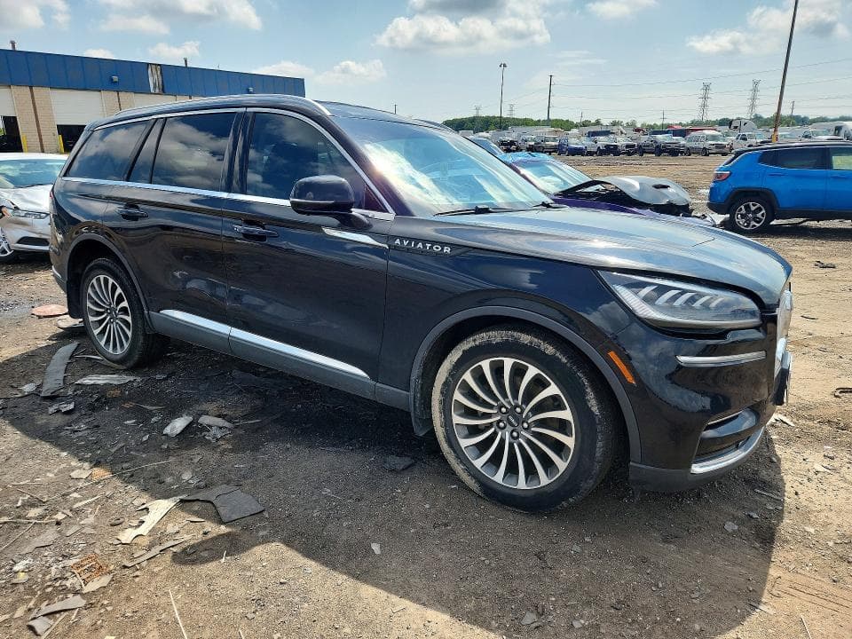 2022 LINCOLN AVIATOR 4