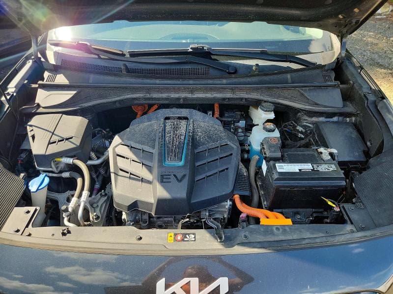 2022 KIA NIRO EV S 11