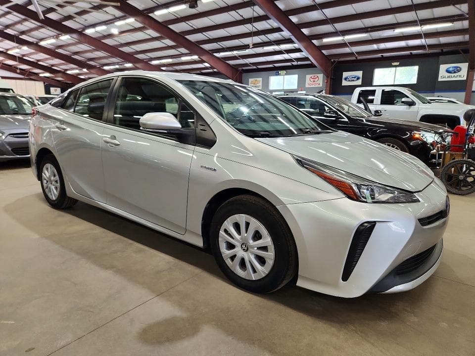 2020 TOYOTA PRIUS L ECO 4