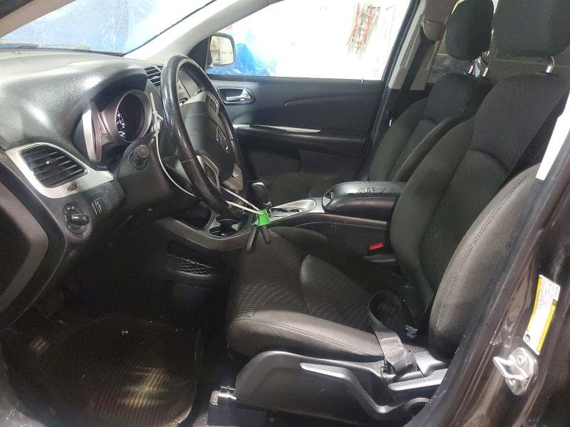 2019 DODGE JOURNEY SE 7