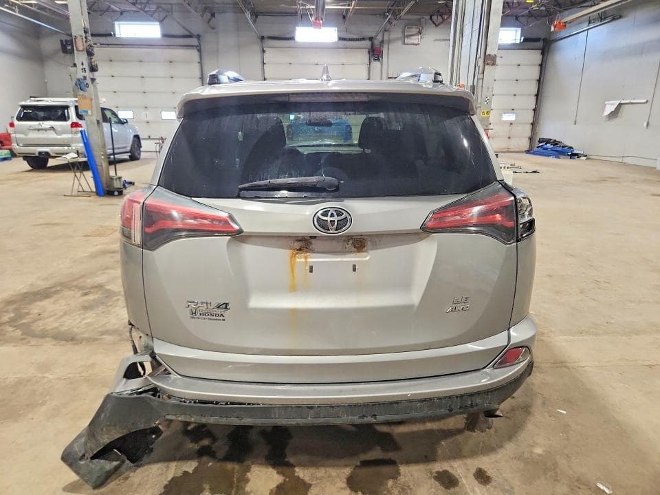 2018 TOYOTA RAV4 LE 6