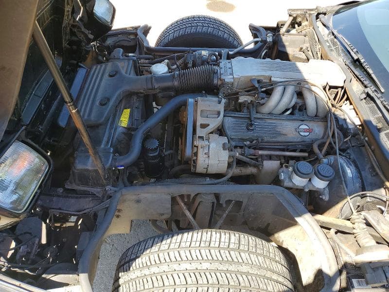 1985 CHEVROLET CORVETTE 11