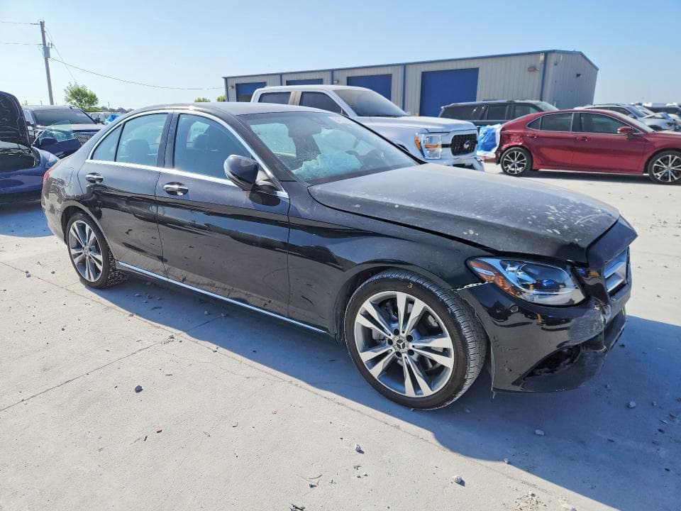 2018 MERCEDES-BENZ C 300 4