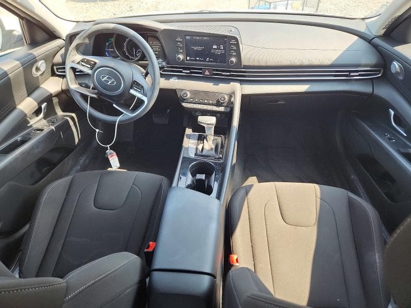 2023 HYUNDAI ELANTRA BLUE 8