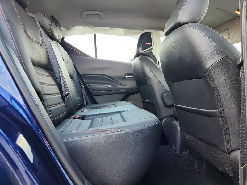 2019 NISSAN KICKS SR 11