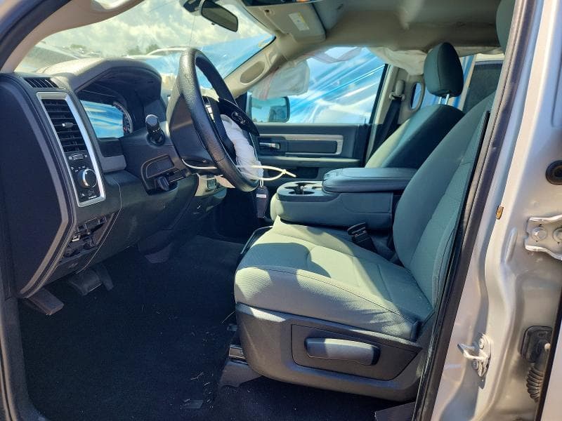 2017 RAM 1500 SLT 7