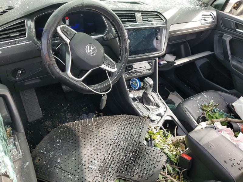2022 VOLKSWAGEN TIGUAN SE 8