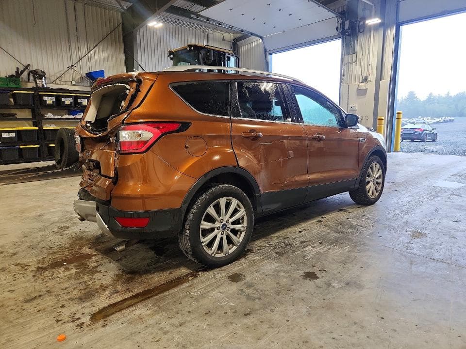 2017 FORD ESCAPE TITANIUM 3