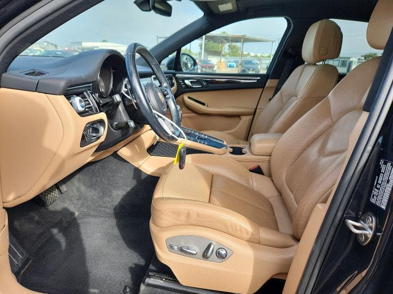 2019 PORSCHE MACAN 7