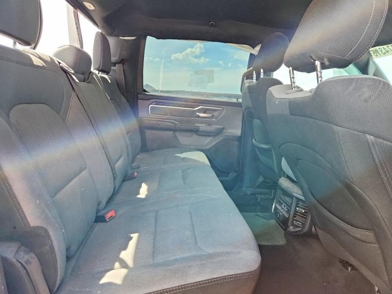 2021 RAM 1500 BIG HORN 10