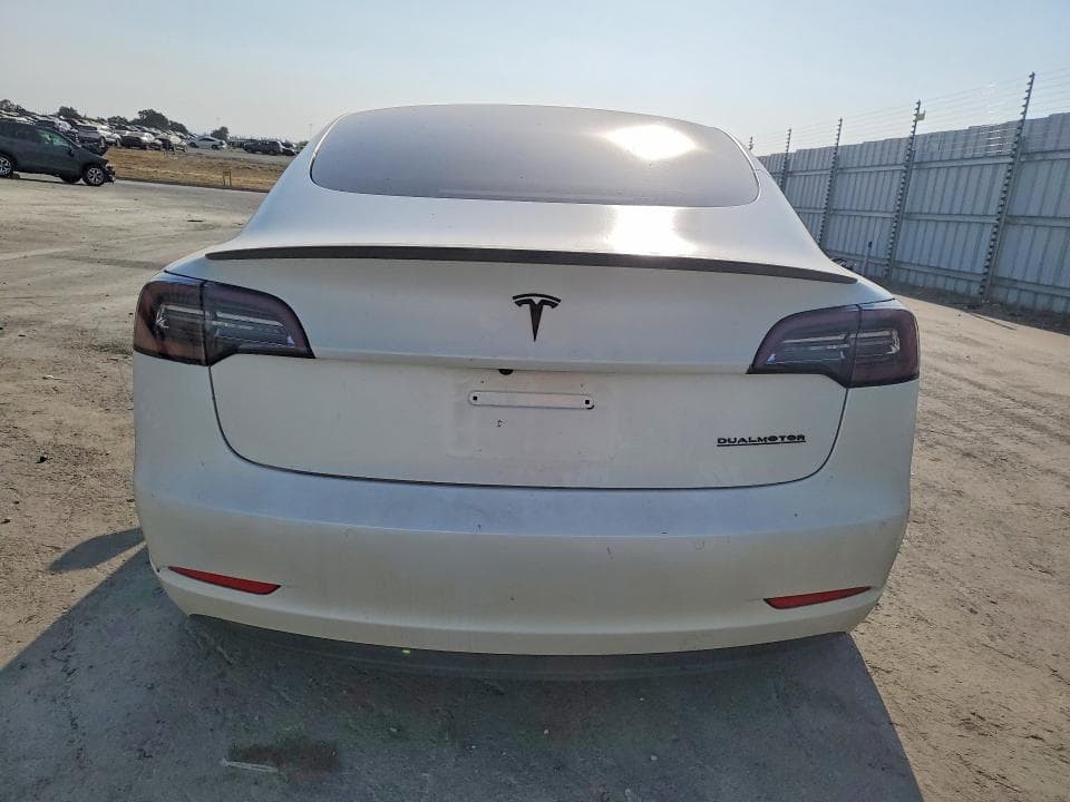 2022 TESLA MODEL 3 6