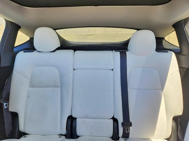 2024 TESLA MODEL Y 10