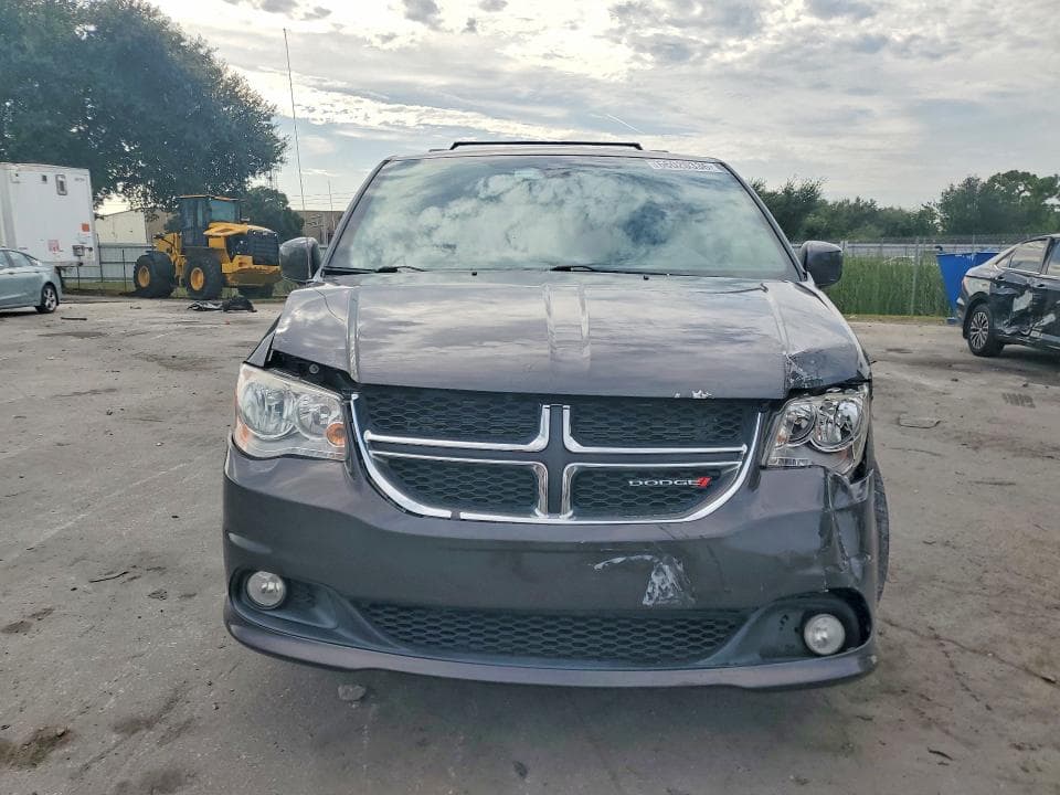 2018 DODGE GRAND CARAVAN SXT 5
