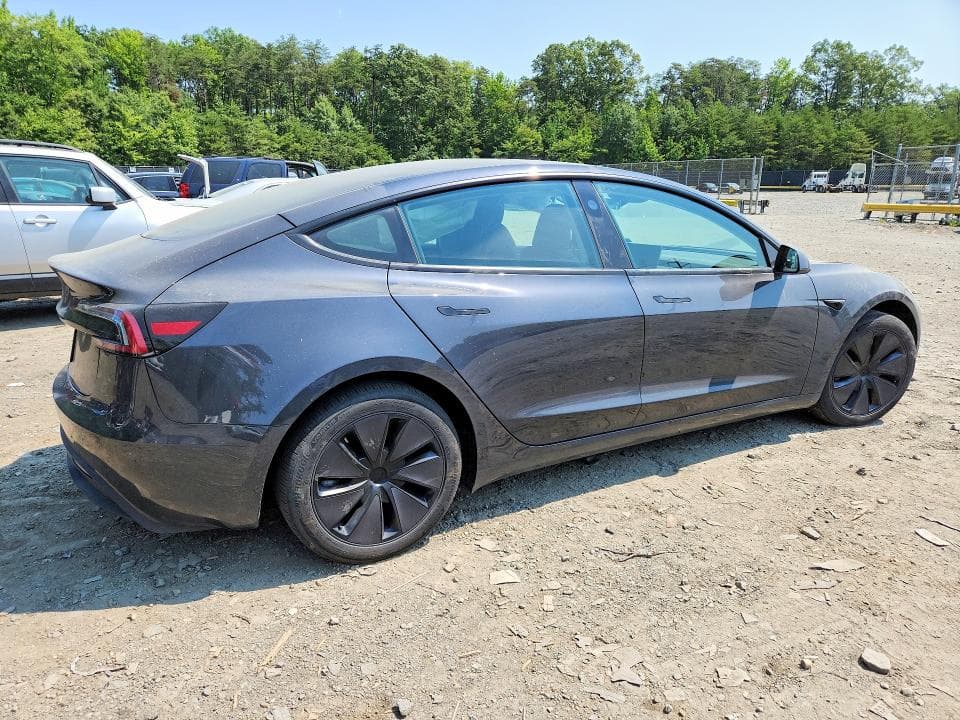 2024 TESLA MODEL 3 3