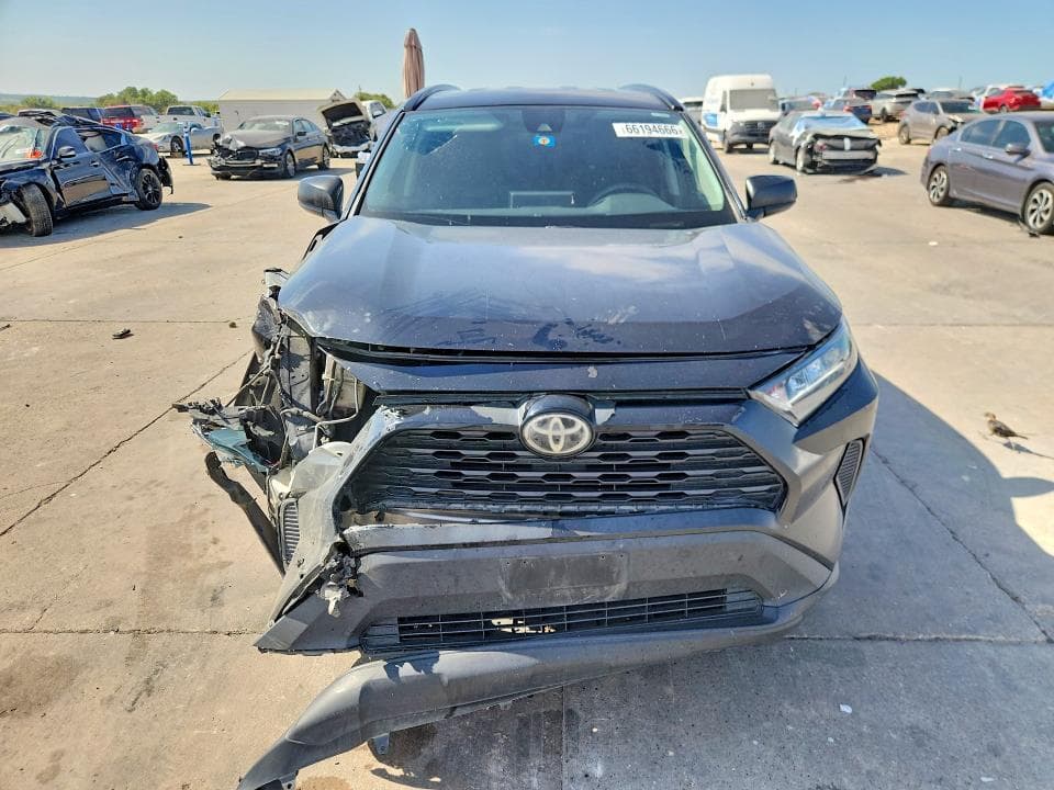 2021 TOYOTA RAV4 LE 5